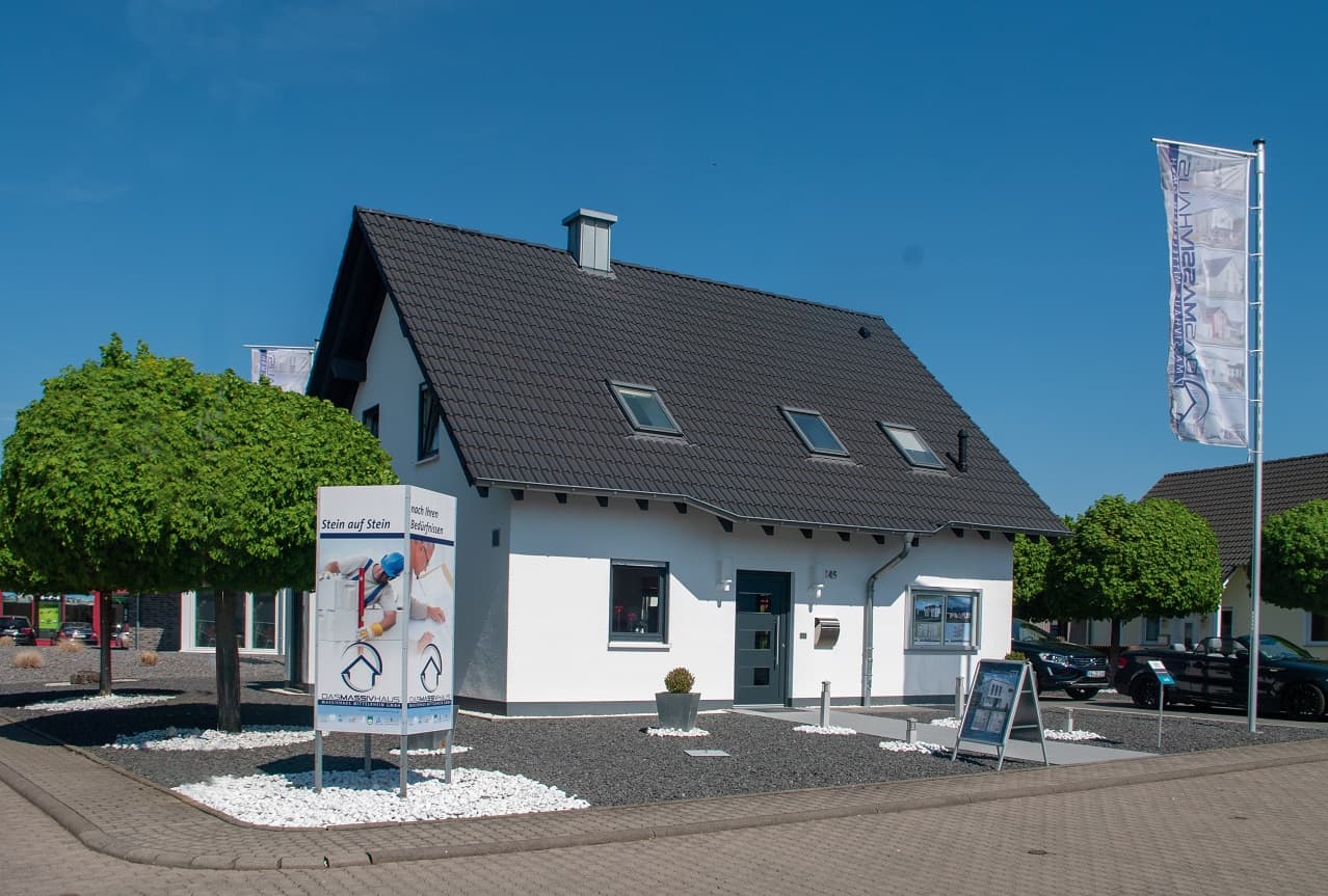 Musterhaus DASMASSIVHAUS Vario im Musterhauszentrum Mülheim-Kärlich